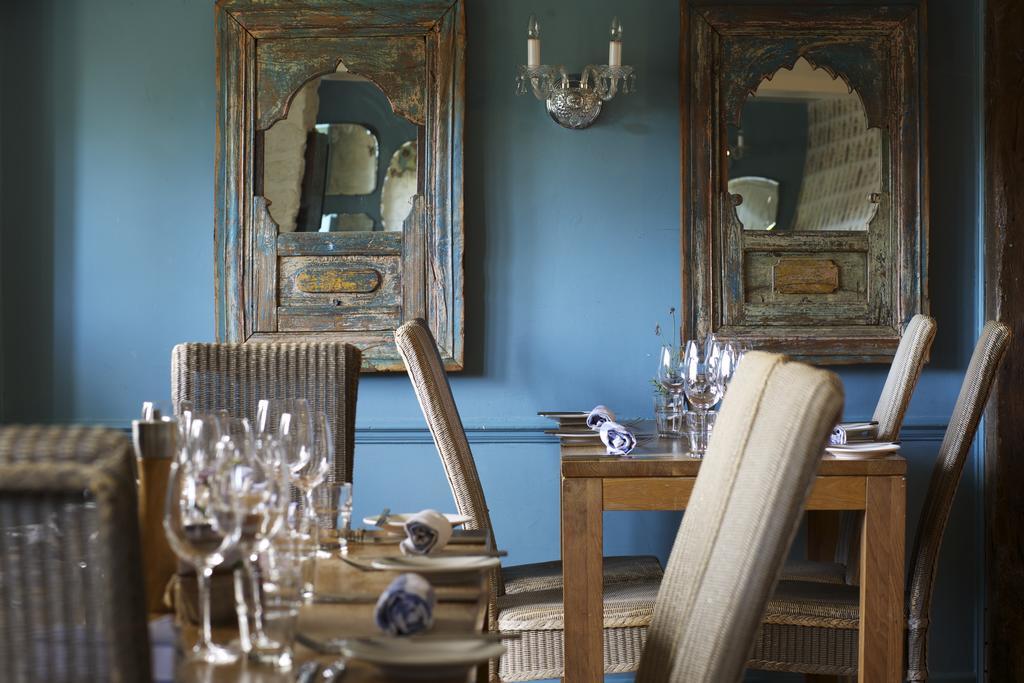 ホテル The Wheatsheaf Combe Hay Wellow  エクステリア 写真